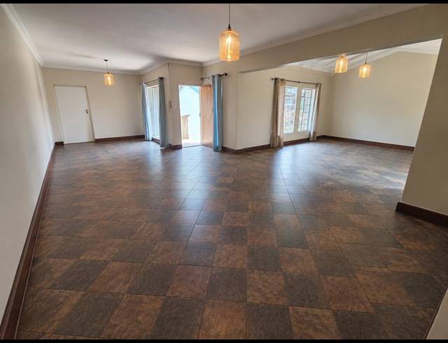 4 BEDROOM HOUSE FOR SALE IN ELARDUSPARK
